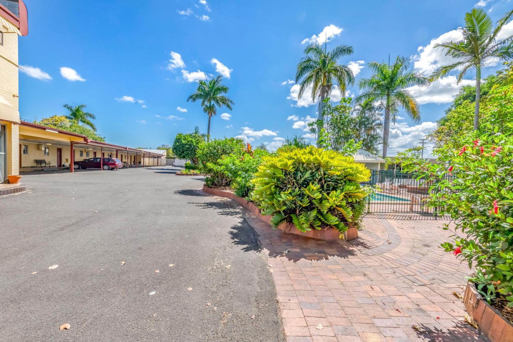Bundaberg International Motor Inn Екстер'єр фото