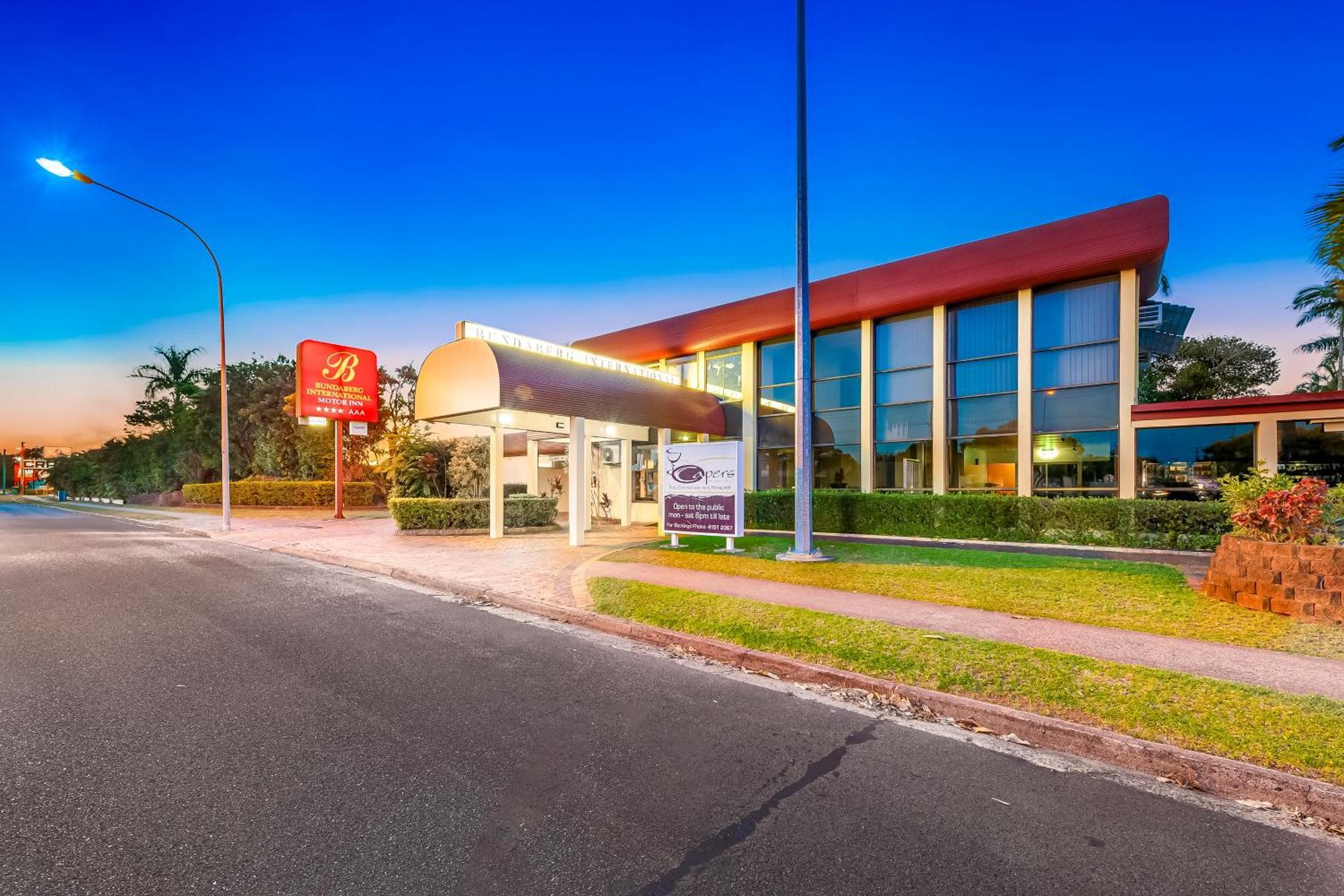 Bundaberg International Motor Inn Екстер'єр фото