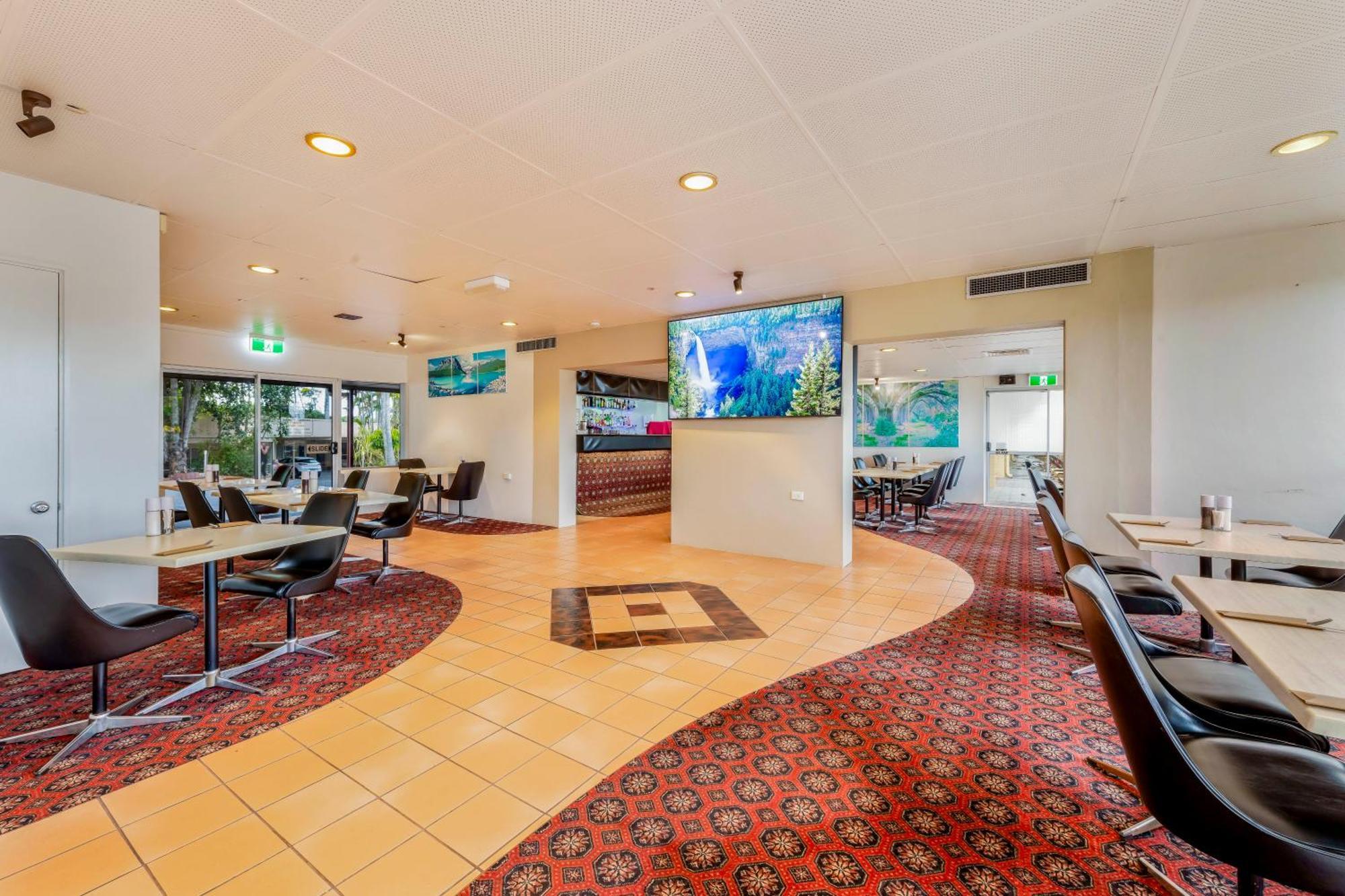 Bundaberg International Motor Inn Екстер'єр фото
